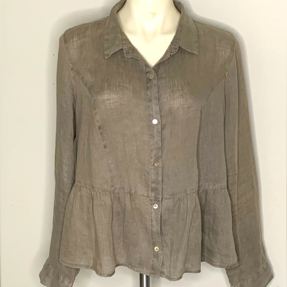 Long sleeve button down shirt.